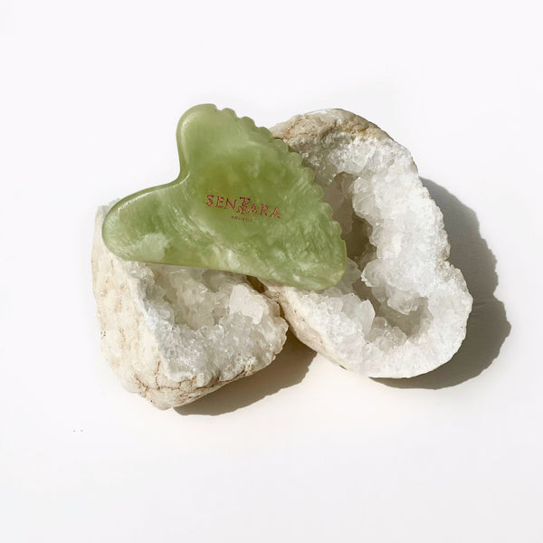 Gua Sha Cœur Jade Vert à dents
